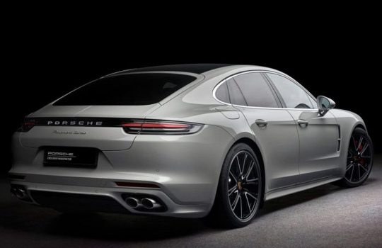 PORSCHEPANAMERA-1552650218.jpg