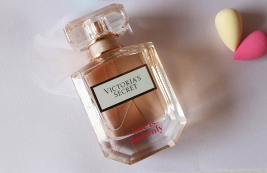 Victoria-s-Secret-Love-Is-Heavenly-1558523953.jpg