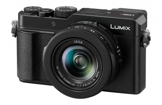 lumixzs100-1560173761.jpg