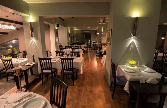 niki-restaurant-1569660936.jpg
