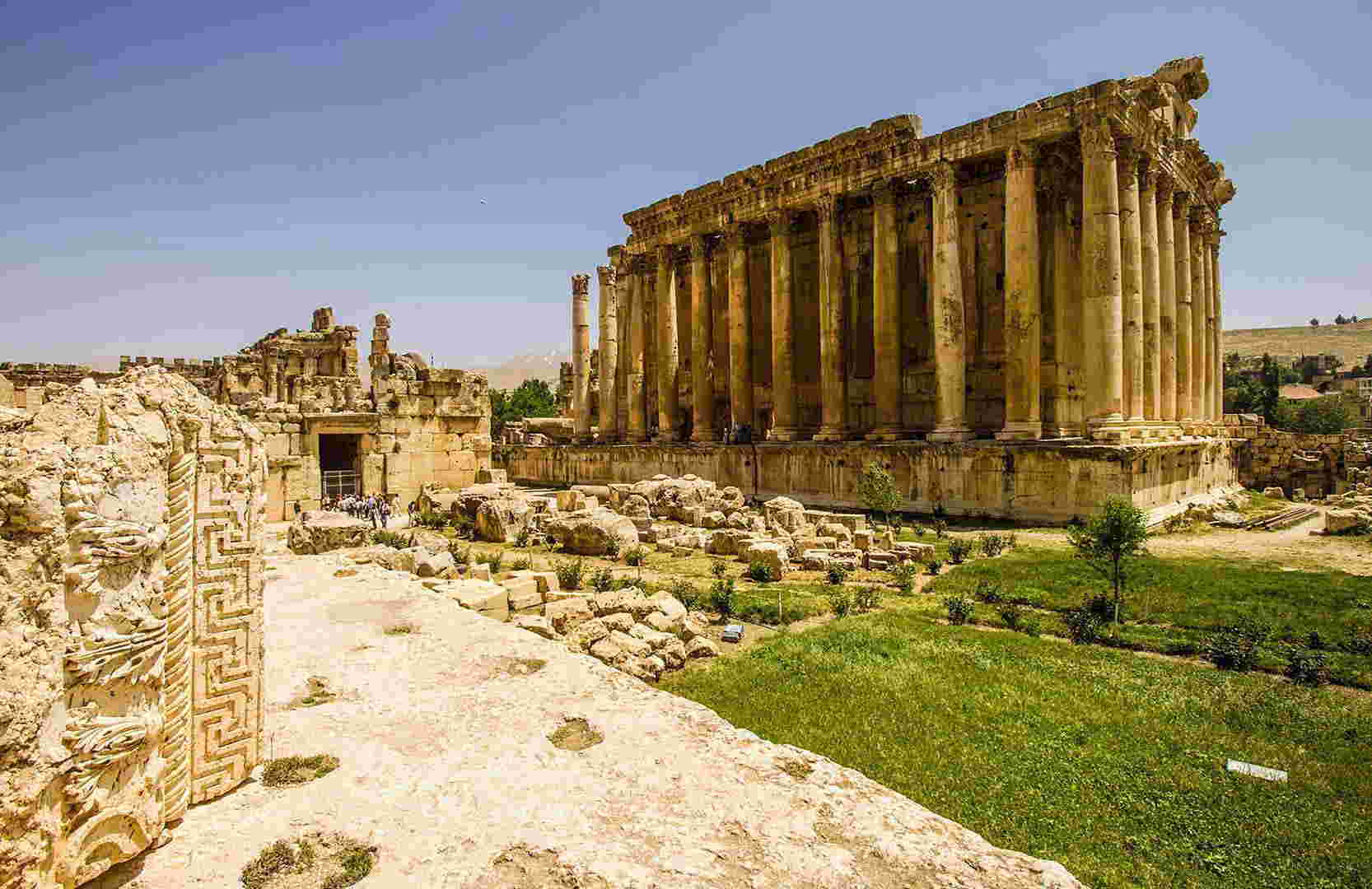 Baalbek-1554906328.jpg