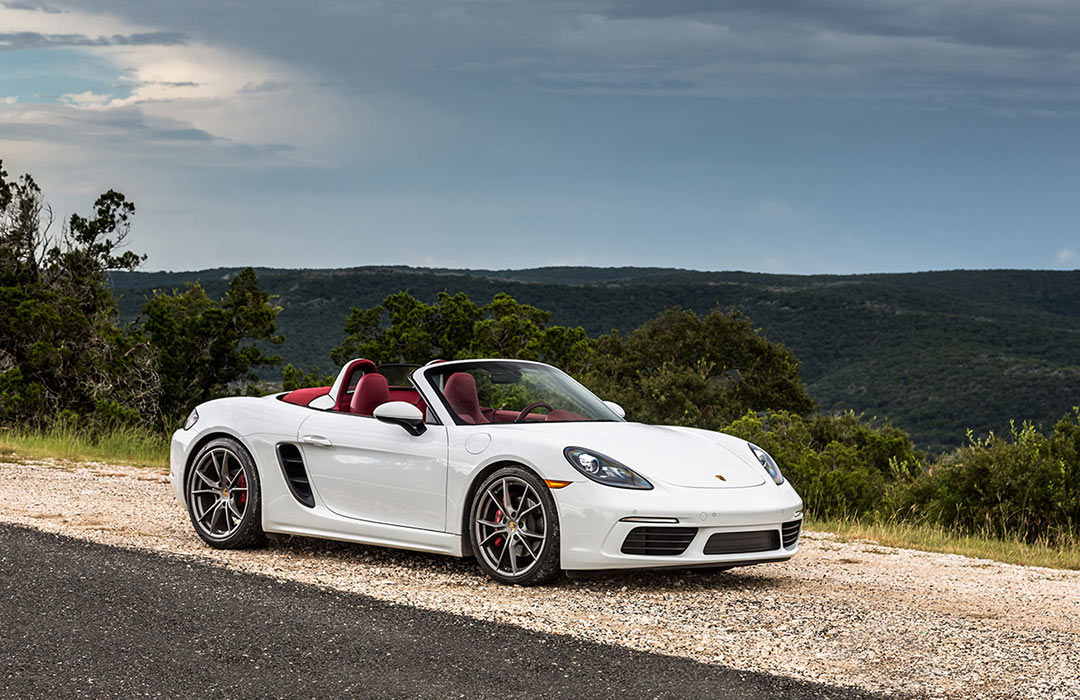 Porsche-Boxster-1552486534.jpg