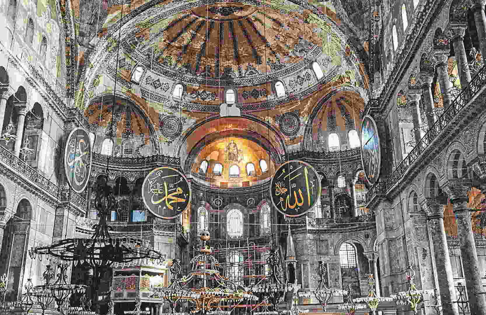 ayasofya-1556894408.jpg