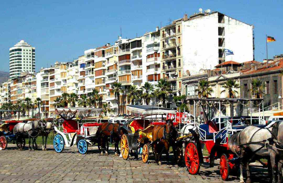 izmir-alsancak-1546871865.jpg