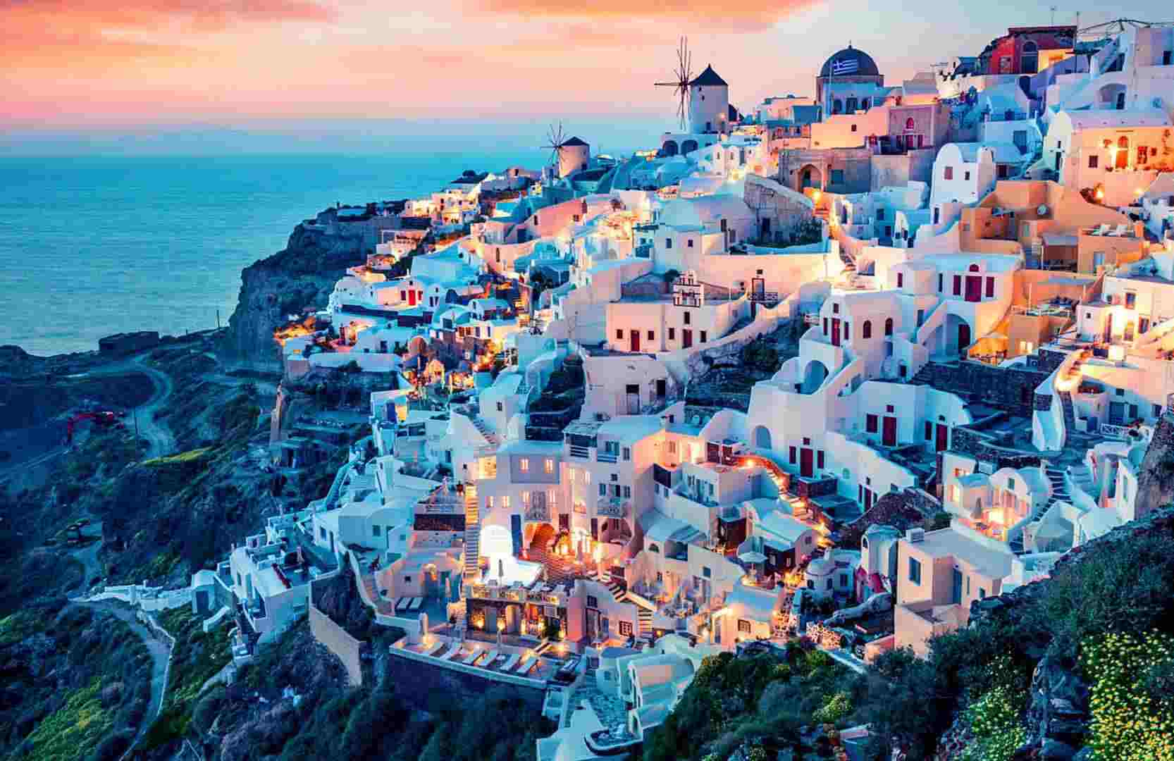 santorini-1556888085.jpg