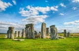 stonehenge-1554906188.jpg