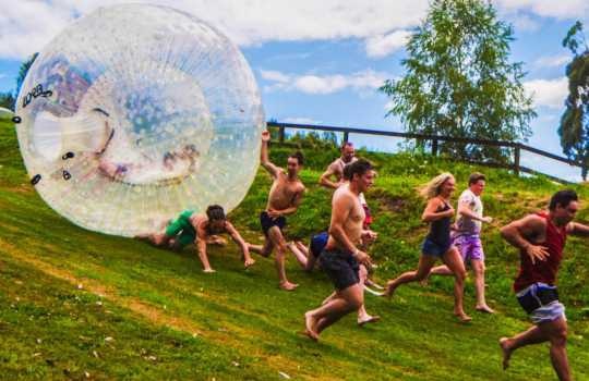 zorbing-1558597847.jpg